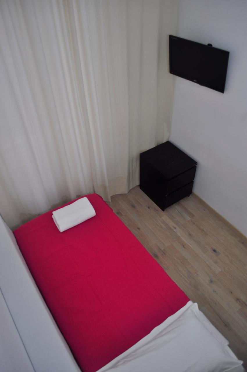 Angela Roma Guest House מראה חיצוני תמונה