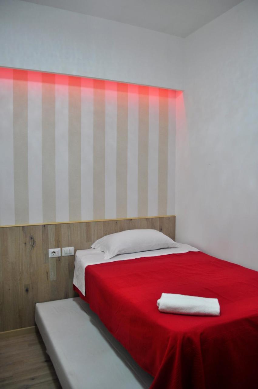 Angela Roma Guest House מראה חיצוני תמונה
