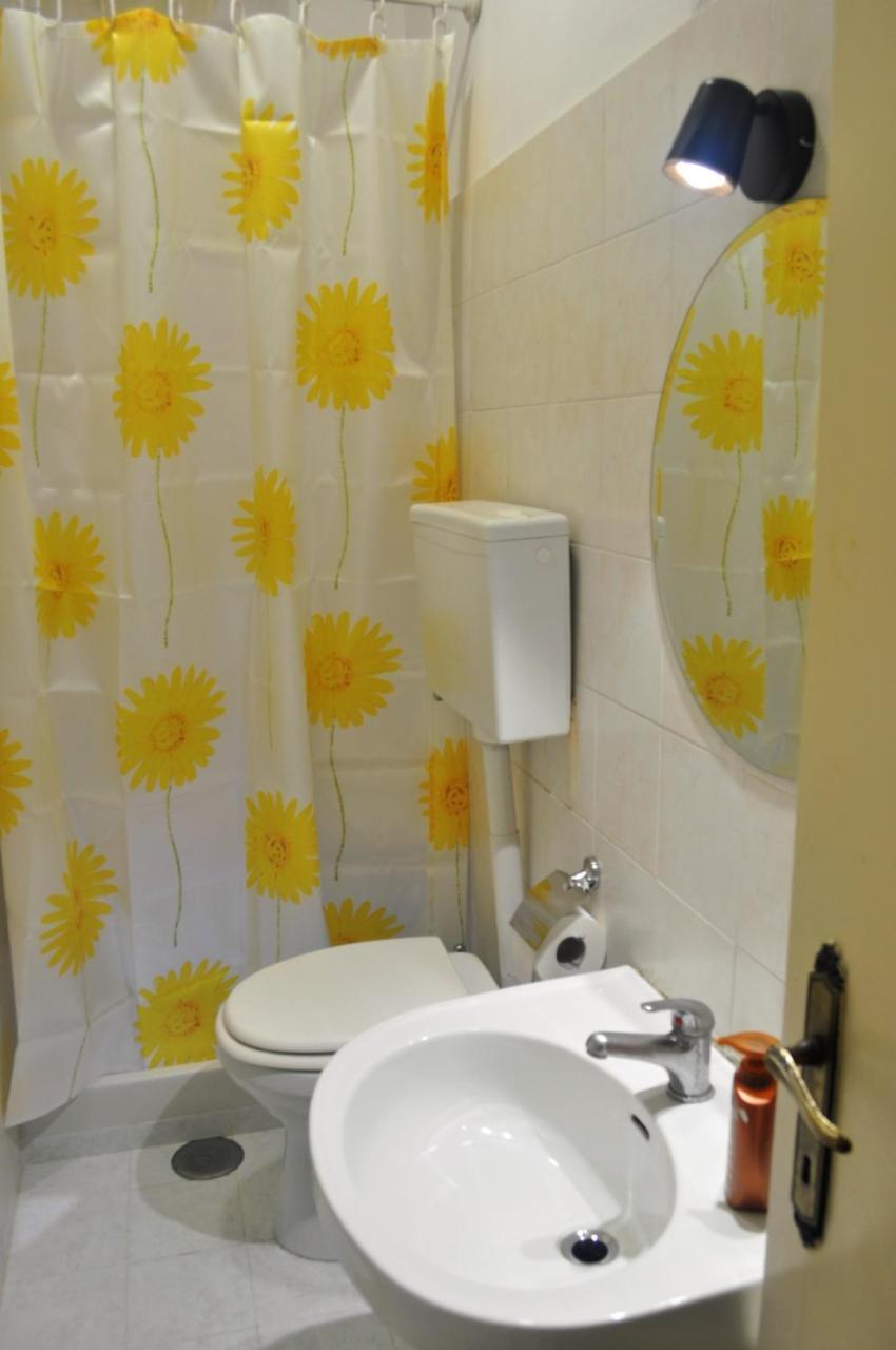 Angela Roma Guest House מראה חיצוני תמונה